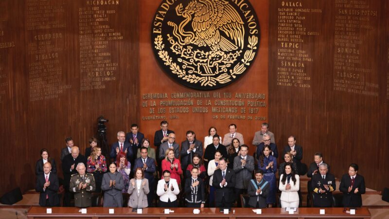 Huacho Díaz presente en Ceremonia por el 109 Aniversario de la Promulgación de la Constitución Política de 1917.