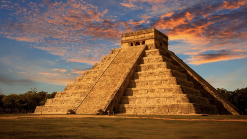 Pérdidas por 4.7 mdp diarios por conflicto en Chichén Itzá.