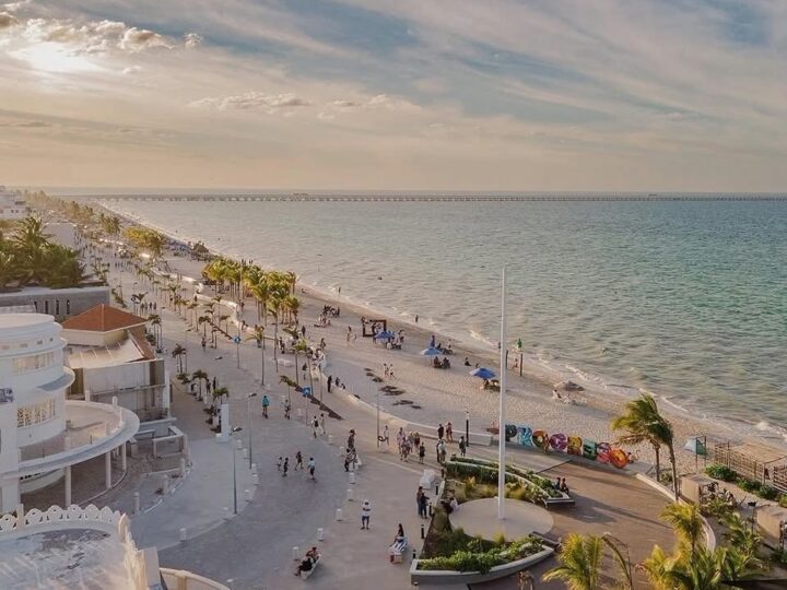 Baja afluencia turística en Progreso sorprende y preocupa a comerciantes