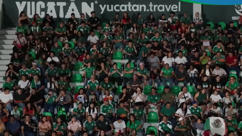 Histórica asistencia en las Zonas Fan de Yucatán.